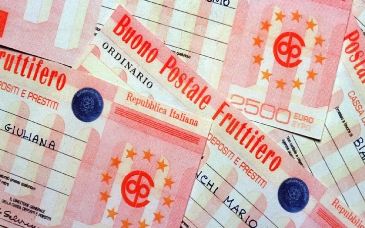 Rischio o sicurezza? Scopri le differenze tra buono postale ordinario e indicizzato Rischio o sicurezza? Scopri le differenze tra buono postale ordinario e indicizzato