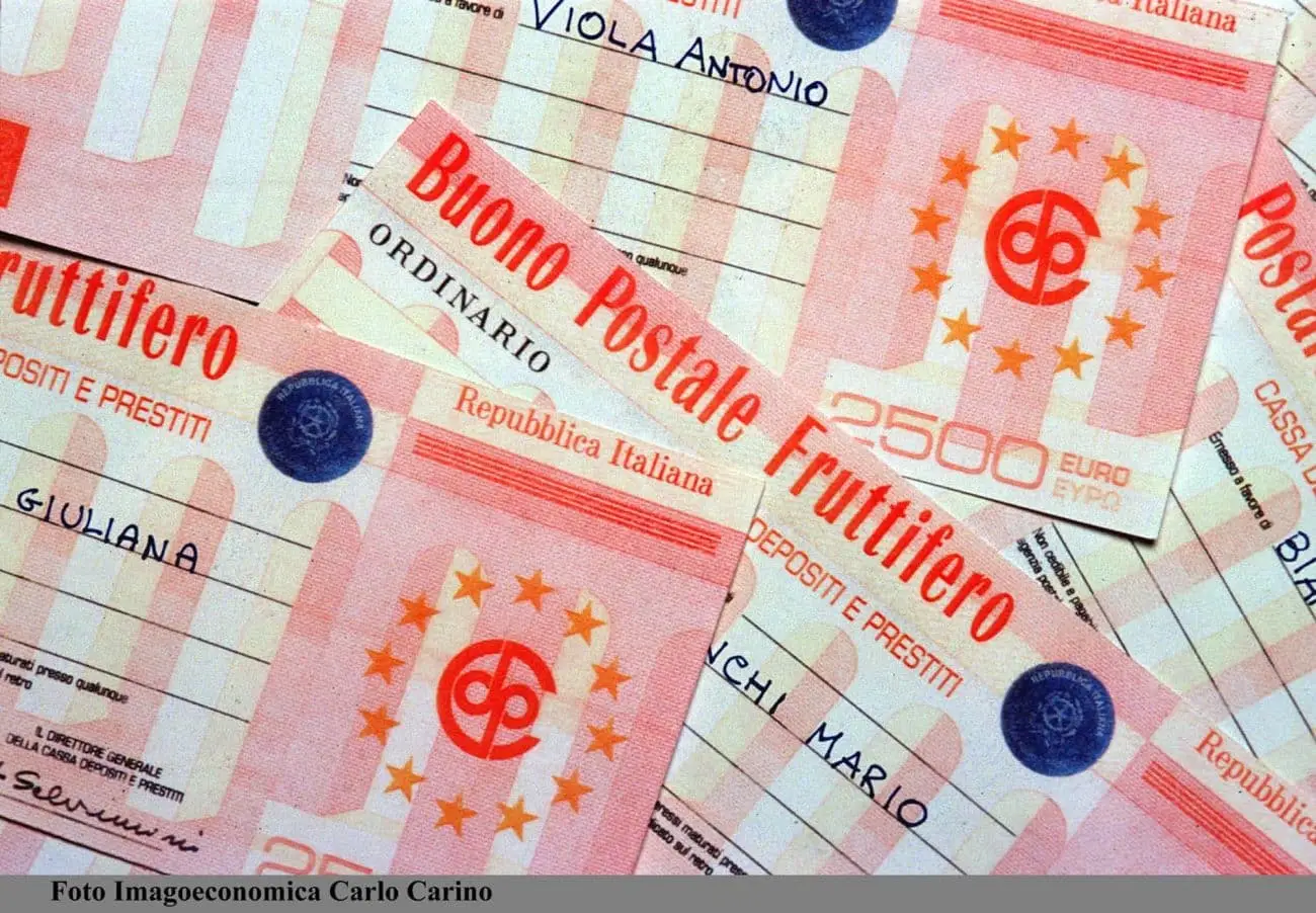 Scopri le ultime modifiche ai buoni postali: quanto si guadagna davvero oggi Scopri le ultime modifiche ai buoni postali: quanto si guadagna davvero oggi