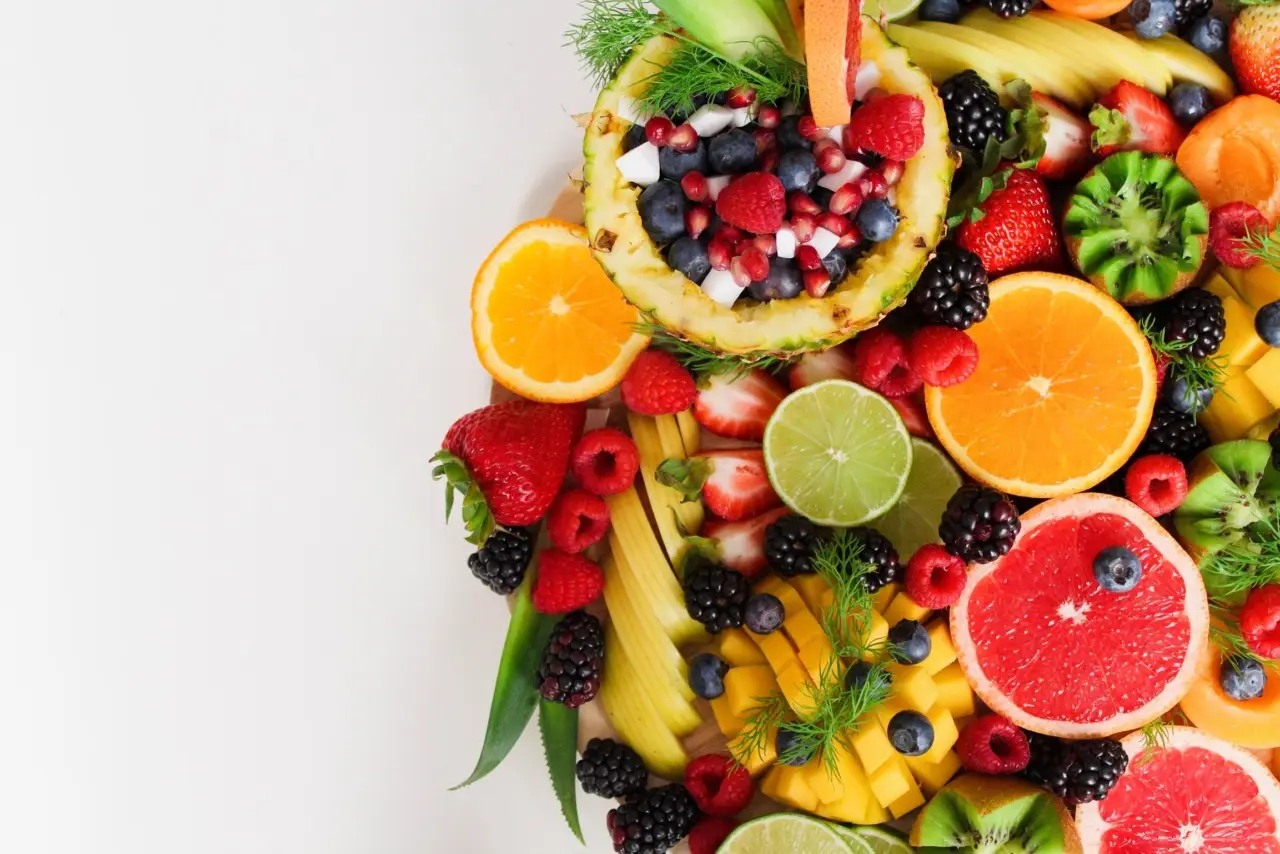 Prova questi frutti di stagione utili contro gonfiore e pesantezza dopo i pasti Prova questi frutti di stagione utili contro gonfiore e pesantezza dopo i pasti