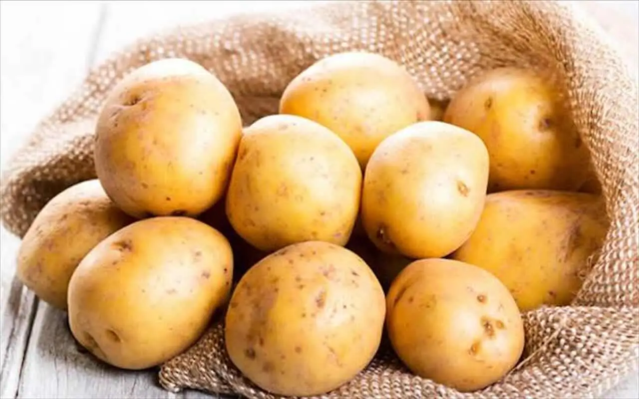 Patate e salute: cosa c’è di vero sulle paure legate al rischio cancerogeno?
