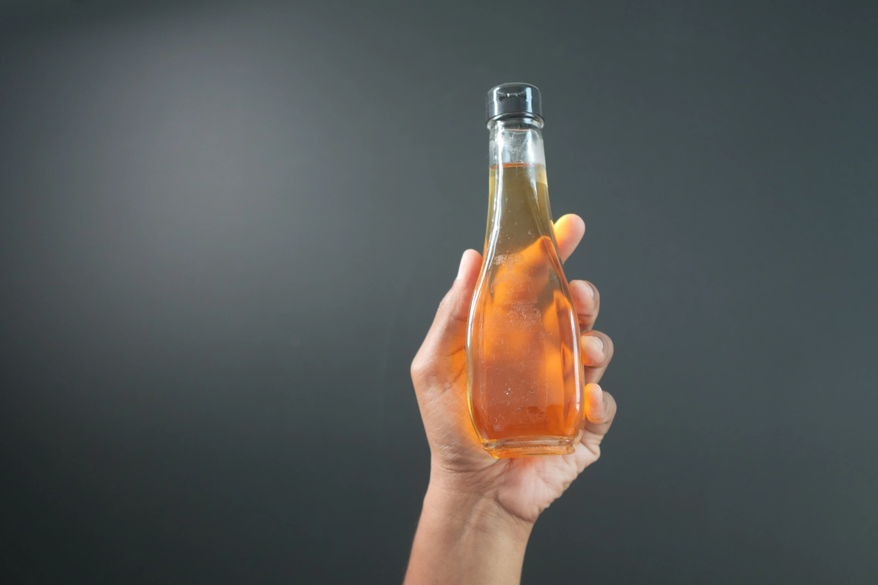 I rischi nascosti nell’olio aromatizzato: perché fa gonfiare la pancia? I rischi nascosti nell’olio aromatizzato: perché fa gonfiare la pancia?